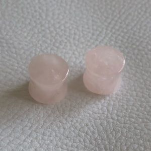 ❤️ Rose Quartz 1/2” Double Flare Plugs